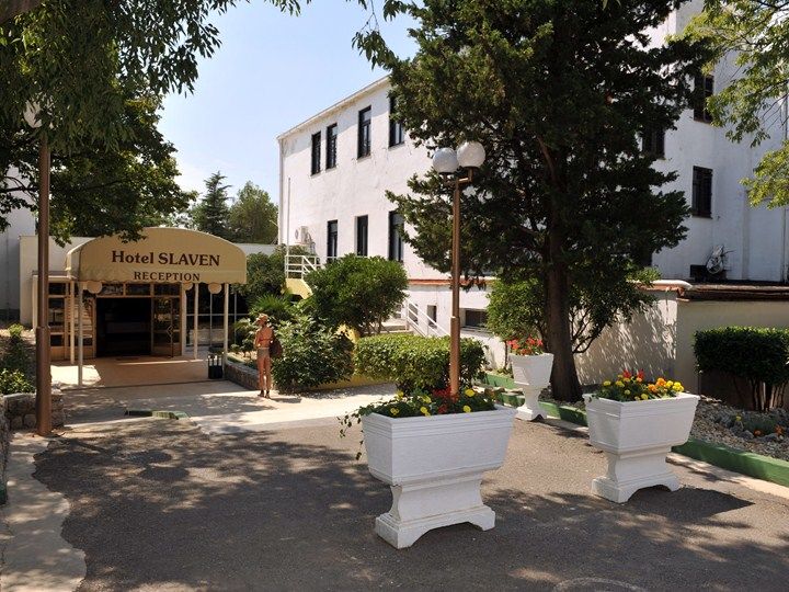 Hotel Slaven Selce Exterior photo